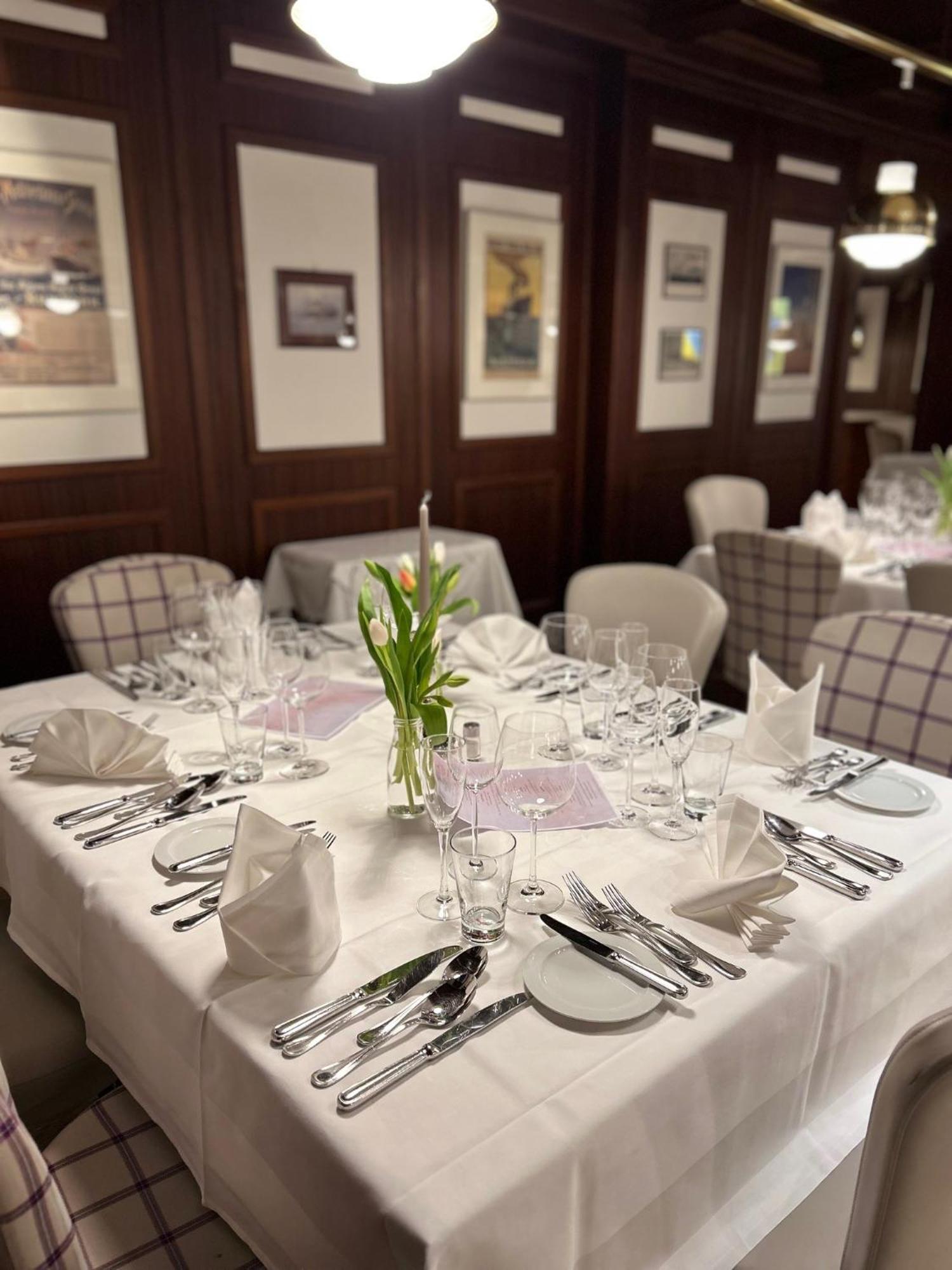קרלסרוהה Hotel-Restaurant Steuermann מראה חיצוני תמונה