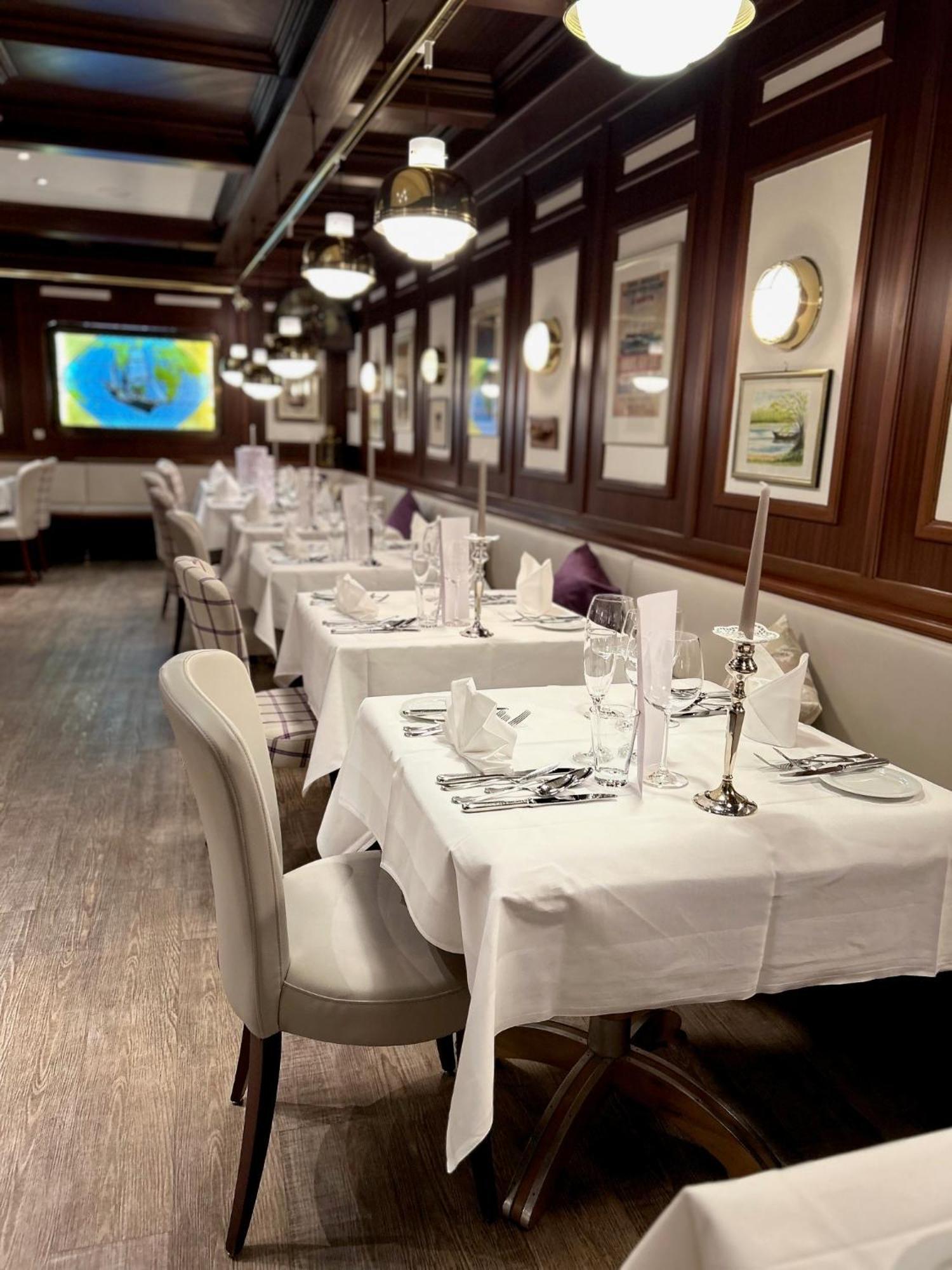 קרלסרוהה Hotel-Restaurant Steuermann מראה חיצוני תמונה